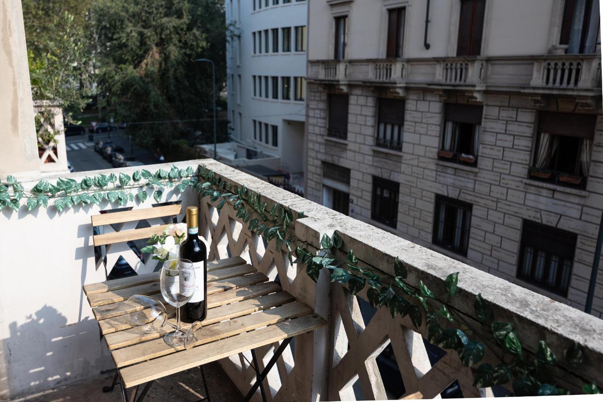 מילאנו Navigli-Duomo - Prestige Apartment Netflix-Wifi מראה חיצוני תמונה